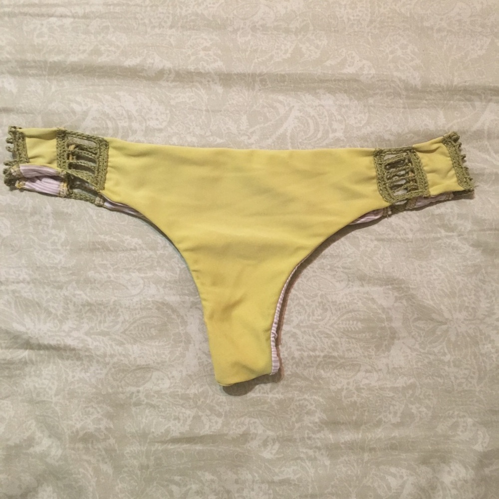 Acacia Lilikoi Tanzania Bottoms - Picture 2 of 4